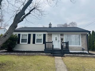4711 Rosewold Avenue, Royal Oak, MI 48073