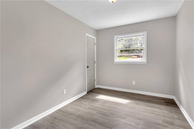 2070 Twelve Oaks Circle NW, Kennesaw, GA 30144