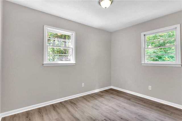 2070 Twelve Oaks Circle NW, Kennesaw, GA 30144