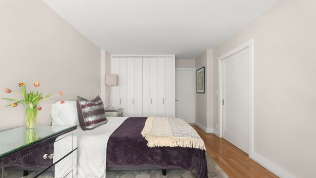 7 E 14th St Apt 409, New York City, NY 10003