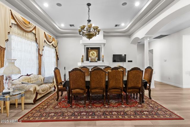 6829 N 14TH Street, Phoenix, AZ 85014