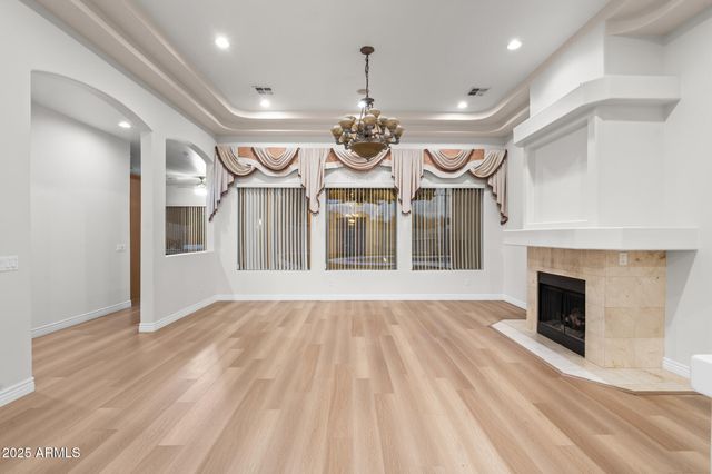 6829 N 14TH Street, Phoenix, AZ 85014