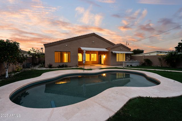 6829 N 14TH Street, Phoenix, AZ 85014