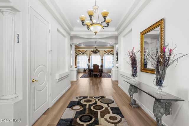 6829 N 14TH Street, Phoenix, AZ 85014