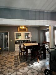 718 W 43rd Place, Los Angeles, CA 90037