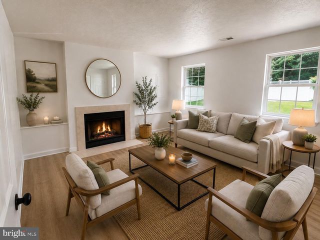 2153 BONNIE LN, Waldorf, MD 20601