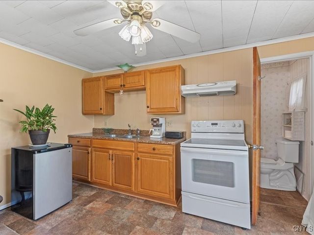 15 Stryker Avenue, Owasco, NY 13021