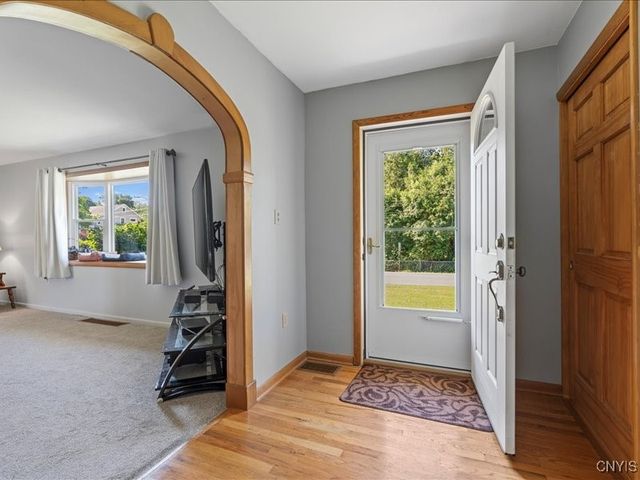 15 Stryker Avenue, Owasco, NY 13021