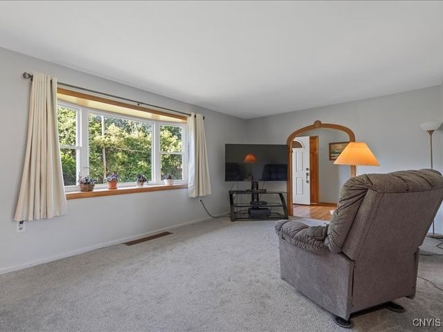 15 Stryker Avenue, Owasco, NY 13021