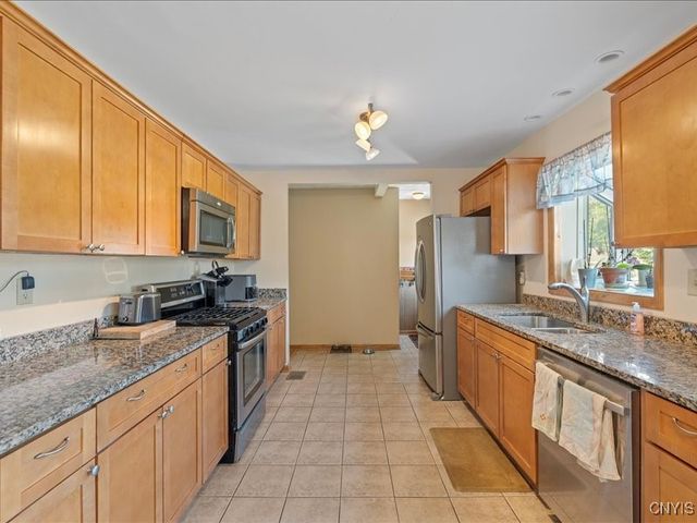 15 Stryker Avenue, Owasco, NY 13021