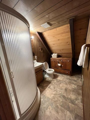 2266 Fairway Dr, Arnold, CA 95223