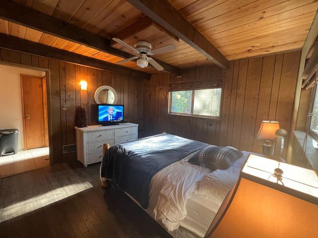 2266 Fairway Dr, Arnold, CA 95223