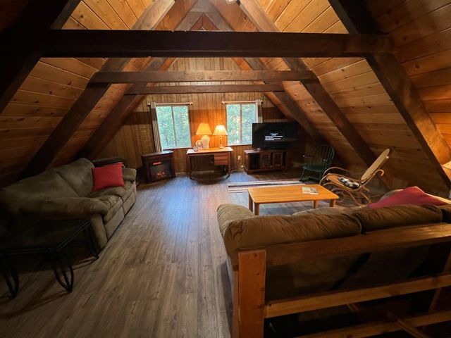 2266 Fairway Dr, Arnold, CA 95223