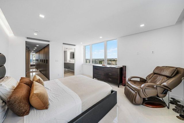 550 S S Ocean Boulevard 2207, Boca Raton, FL 33432