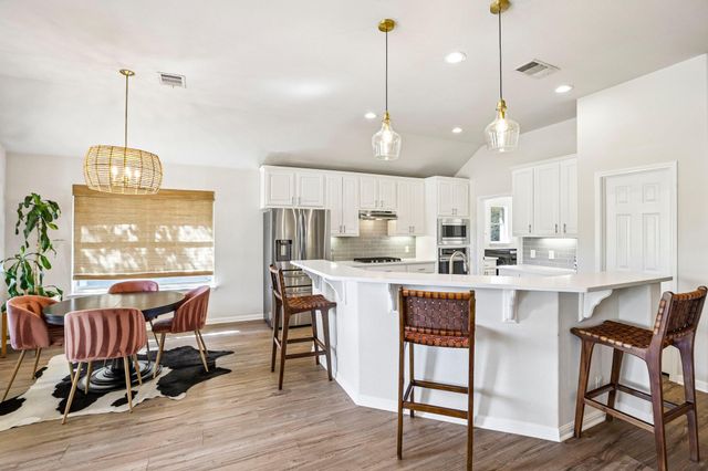 10723 River Plantation DR, Austin, TX 78747