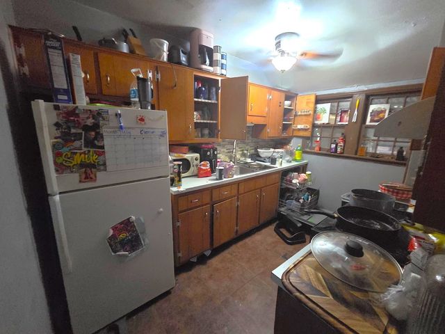 1872 Shady Crest Street, Decatur, IL 62521