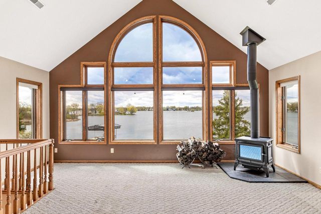 S70W18761 GOLD DRIVE, Muskego, WI 53150