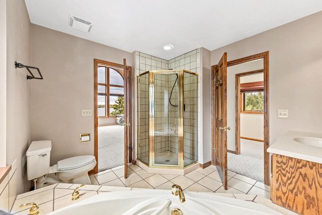 S70W18761 GOLD DRIVE, Muskego, WI 53150