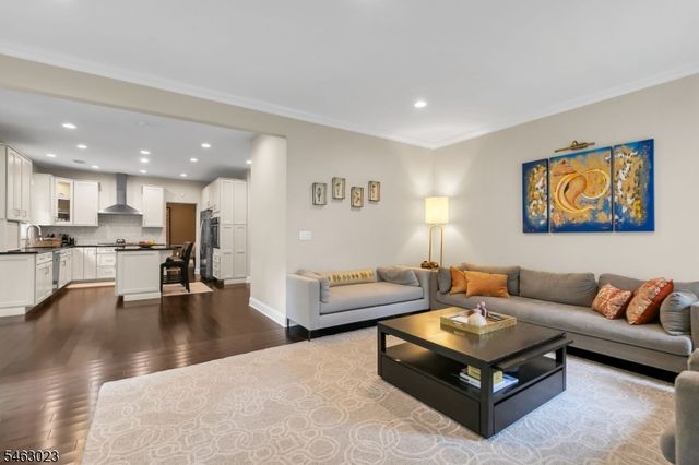 7 Gordon Pl, Bernards Twp., NJ 07920