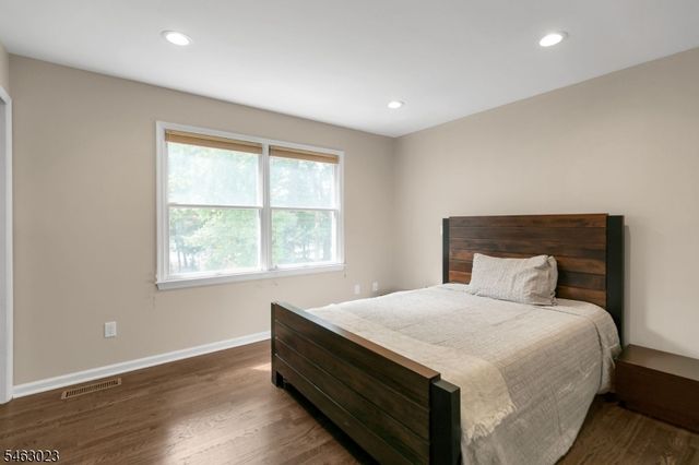 7 Gordon Pl, Bernards Twp., NJ 07920