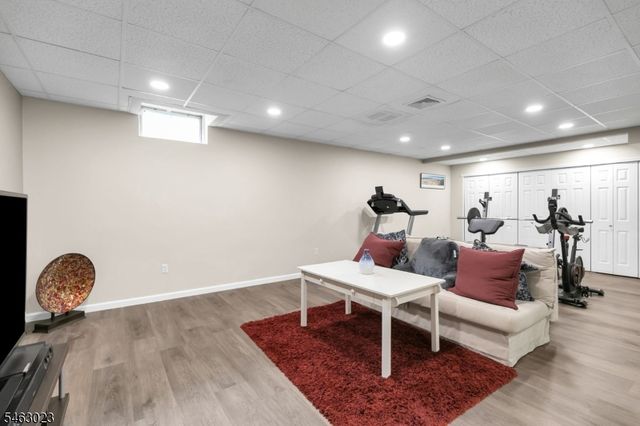 7 Gordon Pl, Bernards Twp., NJ 07920