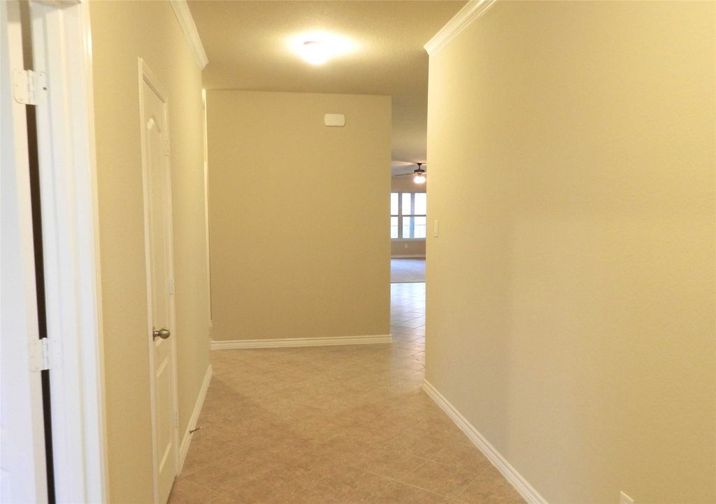 2400 Jonathan Creek Drive, Little Elm, TX 75068 — photo 2