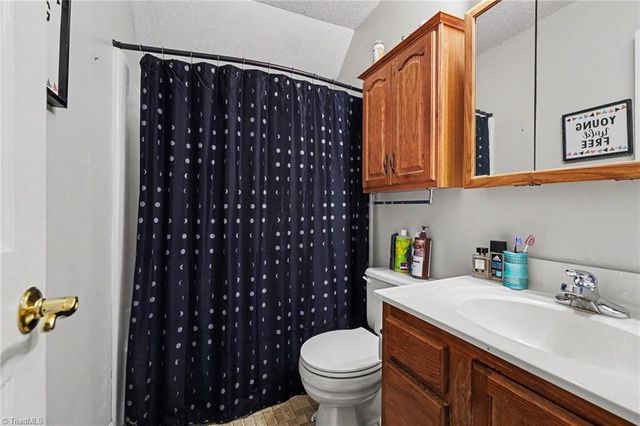 153 Winfield Drive, King, NC 27021