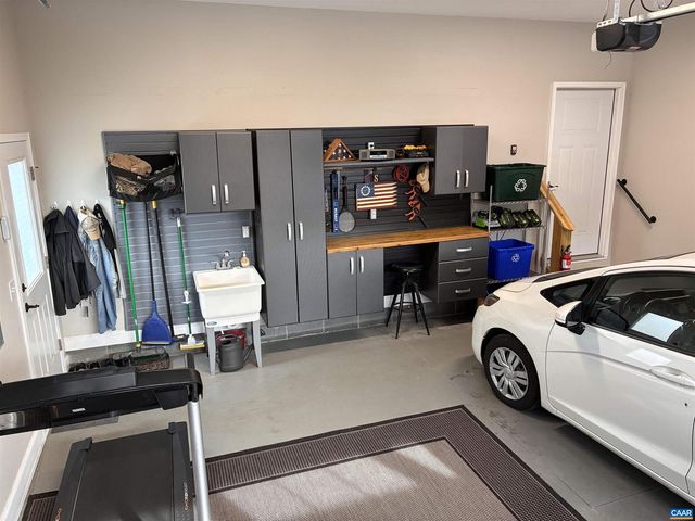 115 HULL HILLS LN, Staunton, VA 24401