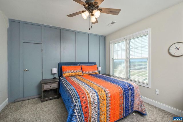 115 HULL HILLS LN, Staunton, VA 24401