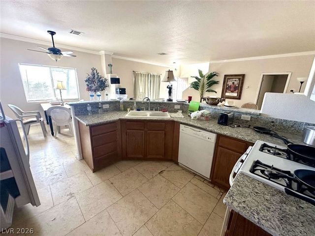 2050 North Los Feliz Street 143, Las Vegas, NV 89156