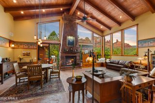 285 Navajo Trail, Sedona, AZ 86336