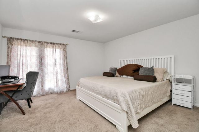 985 Lake View Circle W, Brookshire, TX 77423