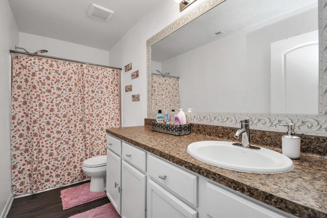 985 Lake View Circle W, Brookshire, TX 77423