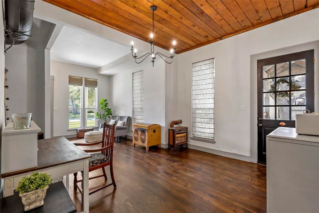 115 N 1st Street, Midlothian, TX 76065