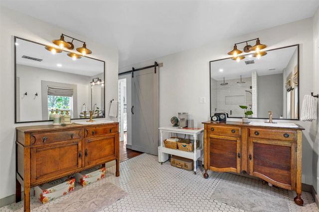 115 N 1st Street, Midlothian, TX 76065