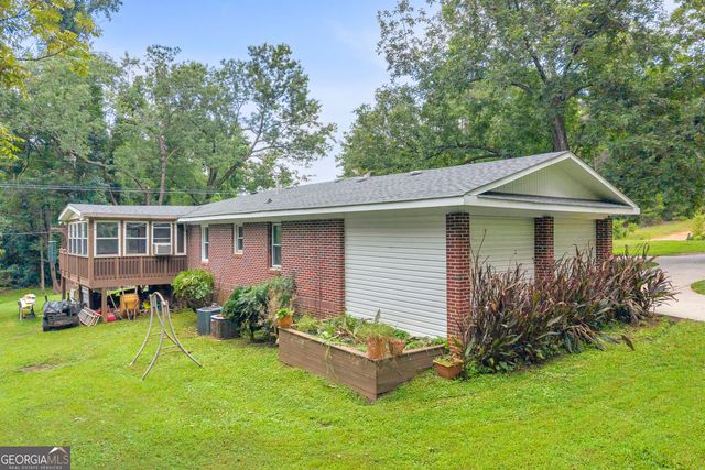 1306 Highway 145, Eastanollee, GA 30538
