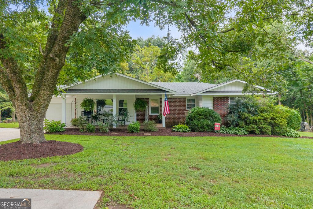 1306 Highway 145, Eastanollee, GA 30538
