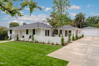 313 N Sunnyside Avenue, Sierra Madre, CA 91024