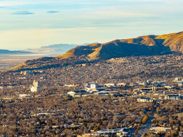 2427 S CANNON POINT DR, Salt Lake City, UT 84109