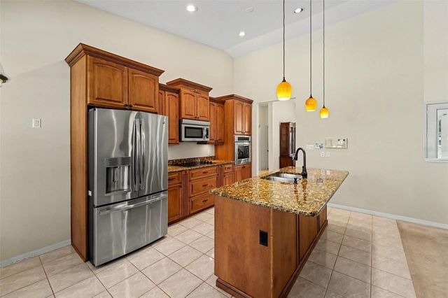 2650 VELVENTOS DRIVE, Clearwater, FL 33761