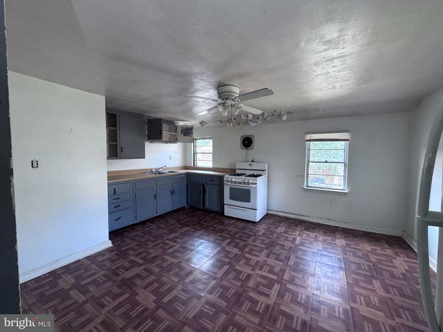 1101 CHESTNUT ST, Collingdale, PA 19023