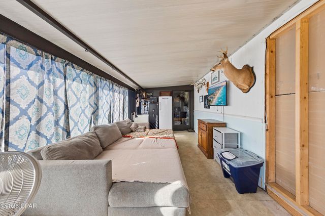 1208 Texas Avenue, Lynn Haven, FL 32444