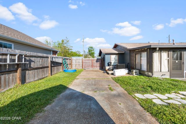 1208 Texas Avenue, Lynn Haven, FL 32444