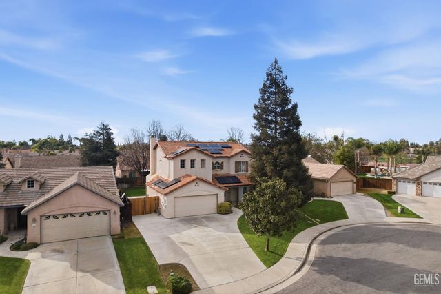 1101 Sayword Court, Bakersfield, CA 93312