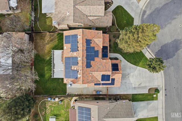 1101 Sayword Court, Bakersfield, CA 93312