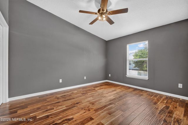 7060 DEER LODGE Circle 111, Jacksonville, FL 32256