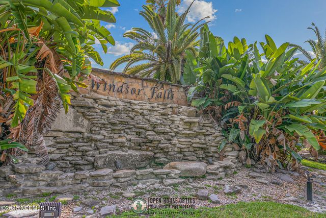 7060 DEER LODGE Circle 111, Jacksonville, FL 32256