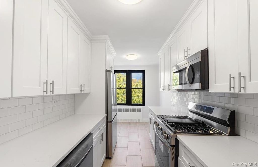 18-35 Corporal Kennedy Street 6D, Bayside, NY 11360 — exterior