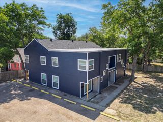 805 W Chambers Street F, Cleburne, TX 76033