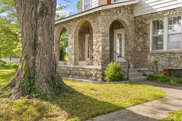 307 College Ave, E, Carthage, TN 37030